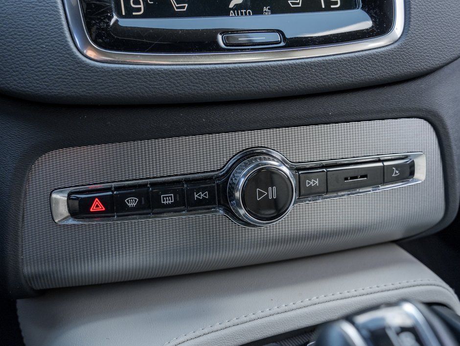 Volvo XC90 T6 AWD R-Design 7-Seater-AIR SUSPENSION  22WHEEL 2021-18