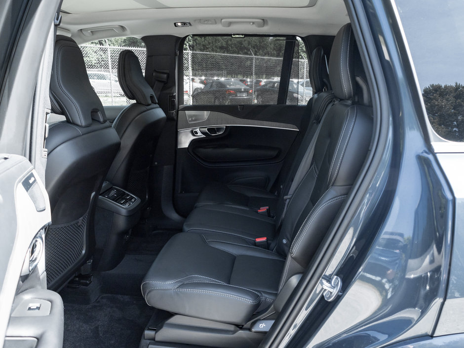 2022 Volvo XC90 T6 AWD INSCRIPTION  WELL MAINTAINED  TRADE IN-27
