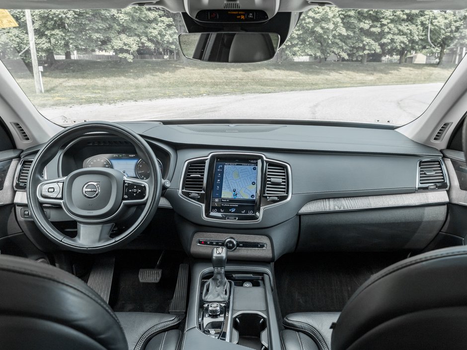 Volvo XC90 T6 AWD Inscription 7-Seater  BOOSTER SEAT  CPO 2022-30