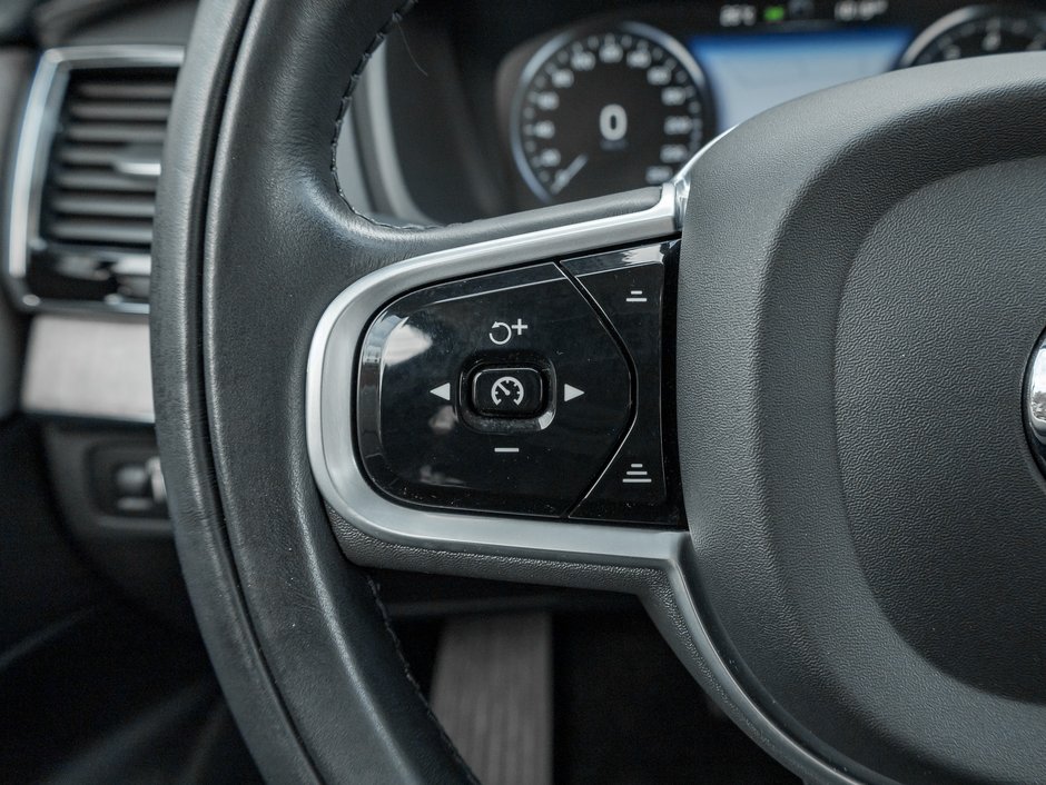 Volvo XC90 T6 AWD Inscription 7-Seater  BOOSTER SEAT  CPO 2022-8