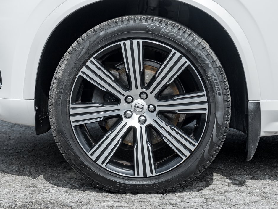 Volvo XC90 T6 AWD Inscription 7-Seater  BOOSTER SEAT  CPO 2022-3