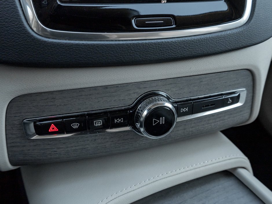 2022 Volvo XC90 T6 AWD INSCRIPTION-B & WILKINS  POLESTAR  HUD  CPO-18