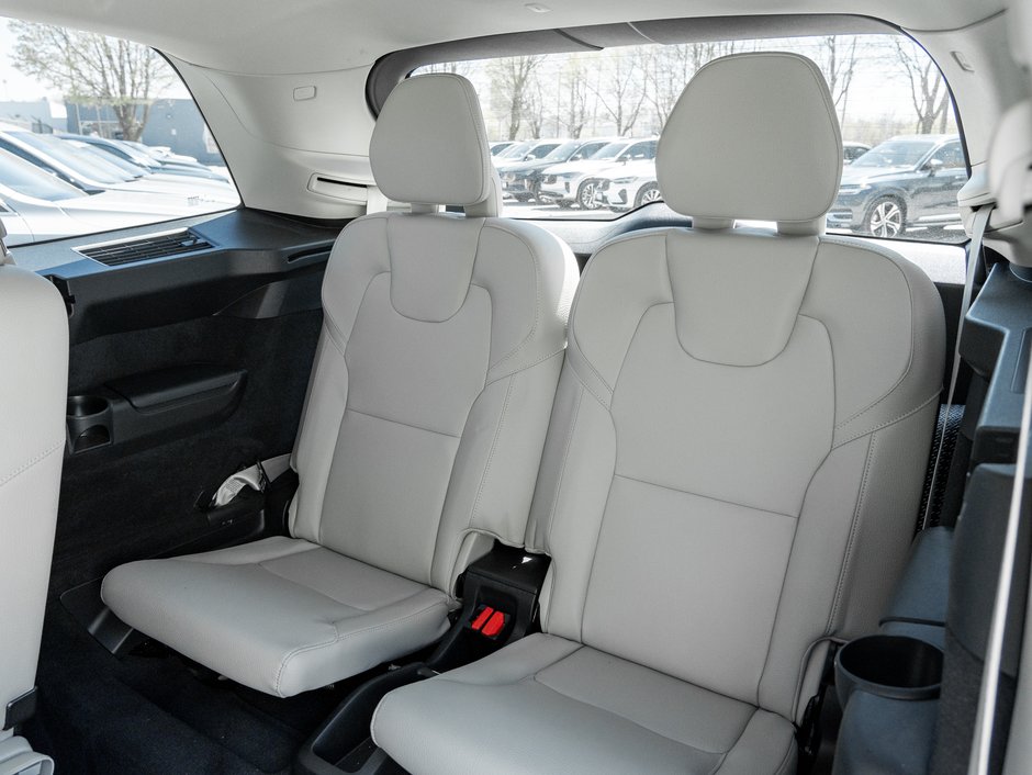 Volvo XC90 T6 AWD Momentum 7 Seater LOW KM CPO RATE fr 2.99%* 2022-24