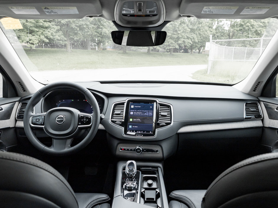 2023 Volvo XC90 B6 AWD Ultimate Dark Theme  FINANCE RATE fr 3,24%*-29