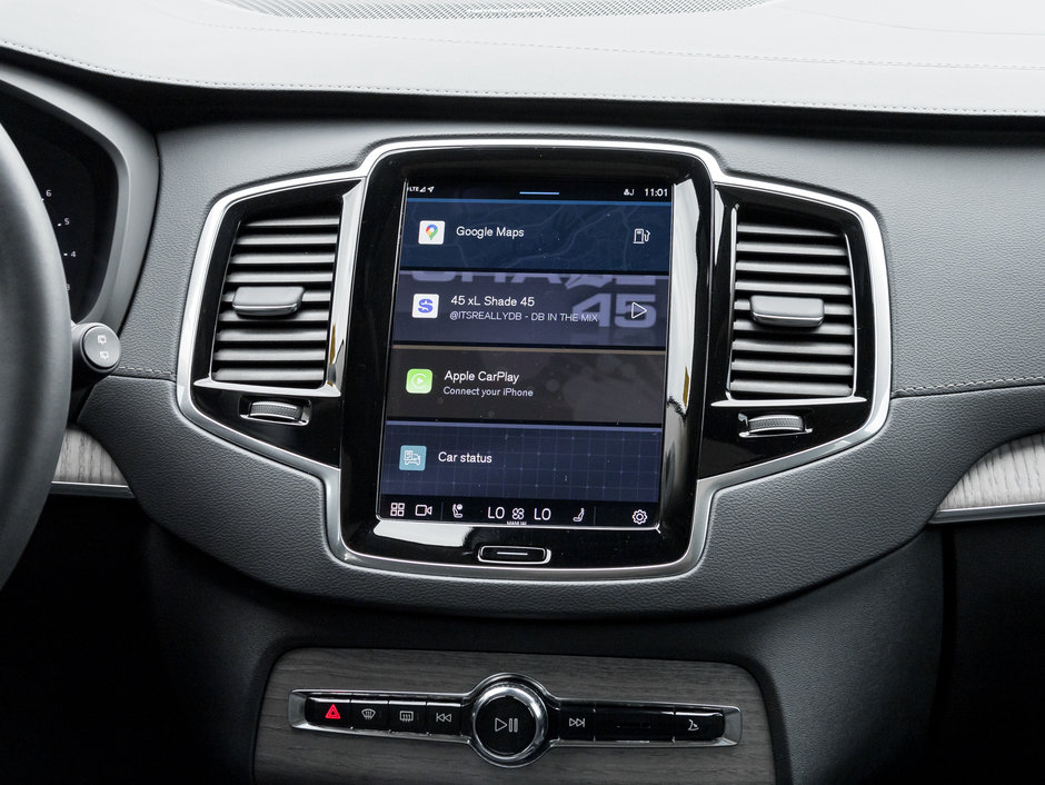 2023 Volvo XC90 B6 AWD Ultimate Dark Theme  FINANCE RATE fr 3,24%*-30
