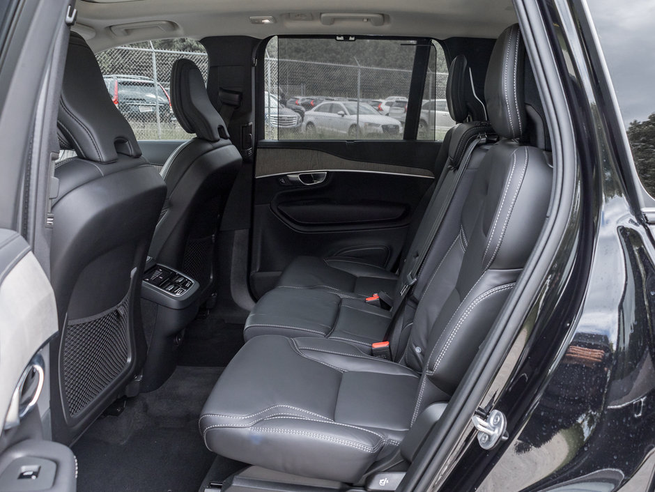 2023 Volvo XC90 B6 AWD Ultimate Dark Theme  FINANCE RATE fr 3,24%*-26