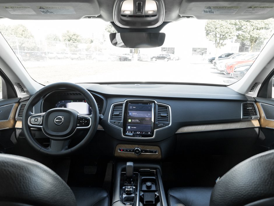 2023 Volvo XC90 B6 AWD Core 7-Seater  20 ALLOY WHEEL  VOLVO CPO-23