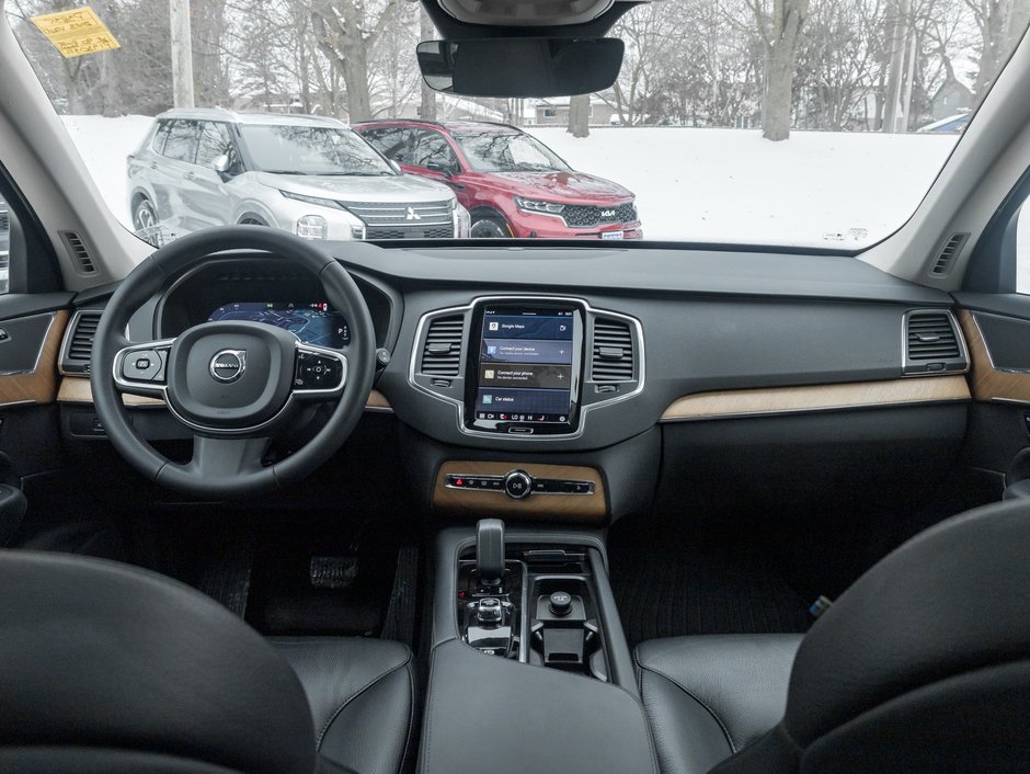 Volvo XC90 B6 AWD Core 7-Seater  OFF LEASE ONE OWNER CPO 2023-22