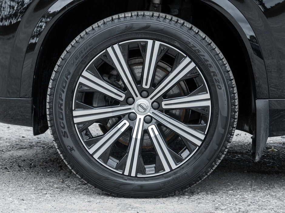 2023 Volvo XC90 Core-3
