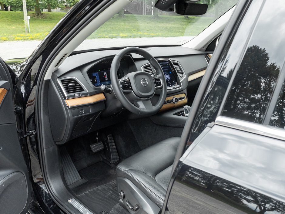 2023 Volvo XC90 B6 AWD Core 7-Seater-6