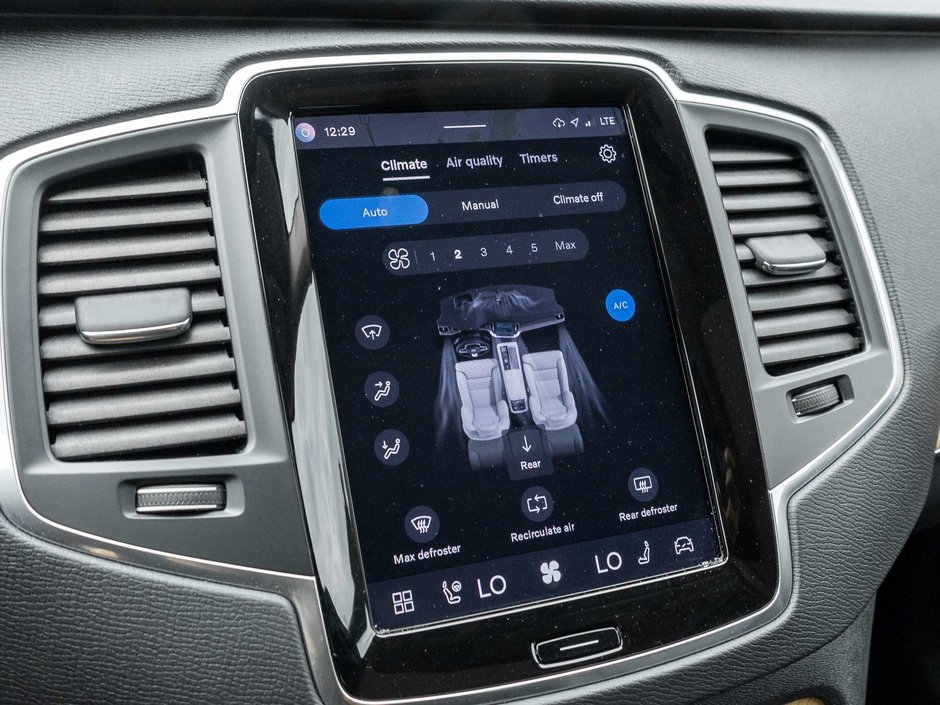 2023 Volvo XC90 Core-18