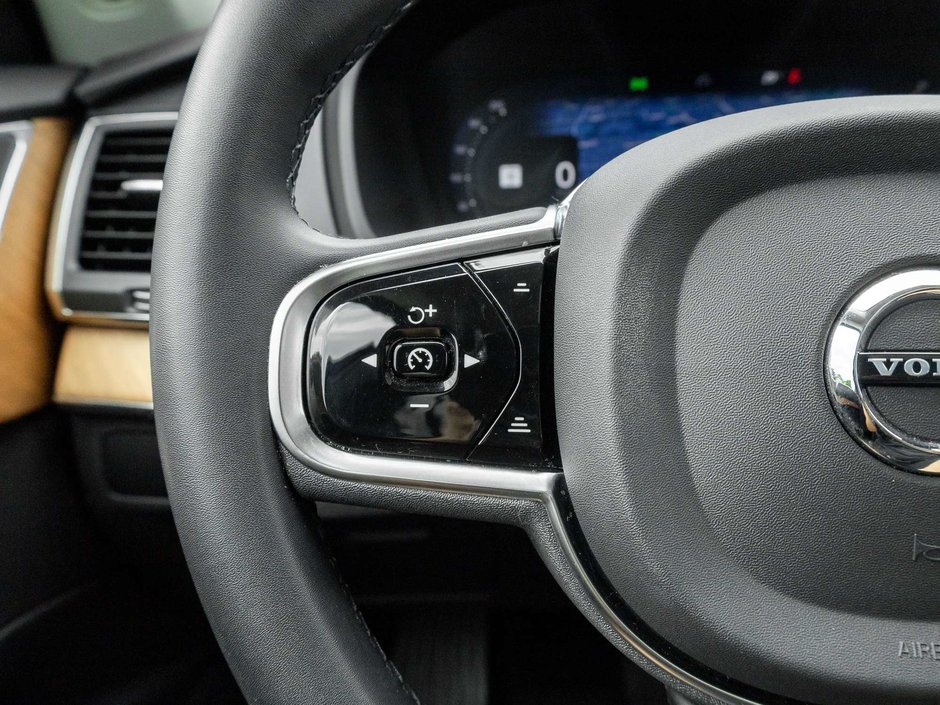 2023 Volvo XC90 Core-10