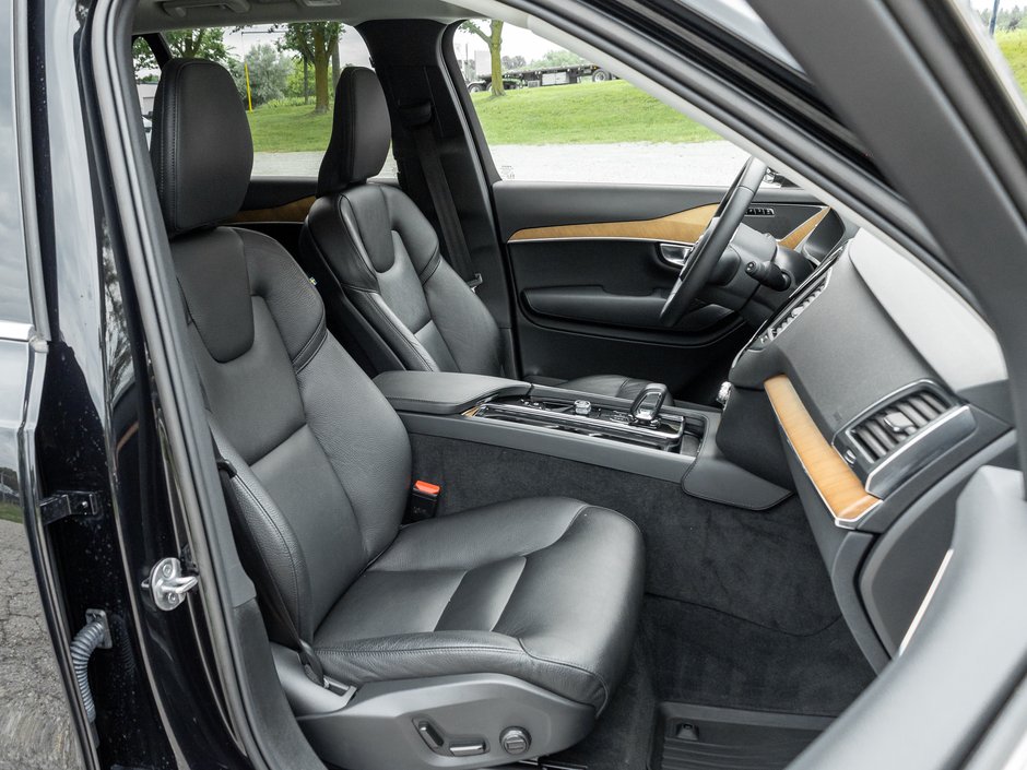 2023 Volvo XC90 B6 AWD Core 7-Seater-21
