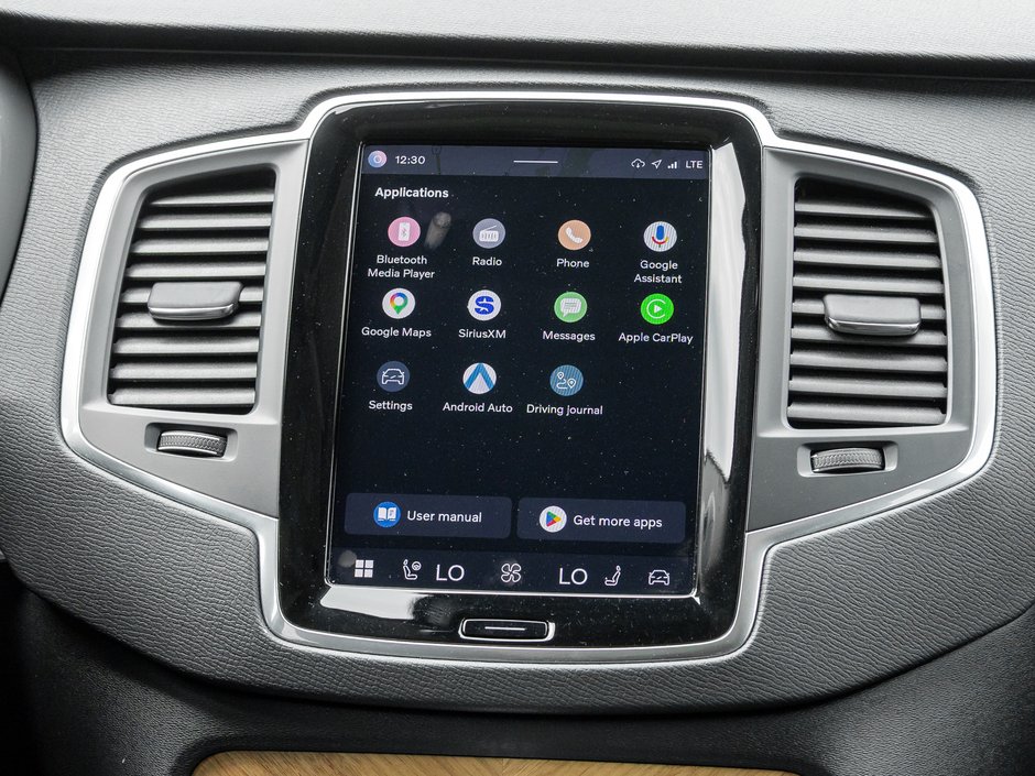 2023 Volvo XC90 B6 AWD Core 7-Seater-25
