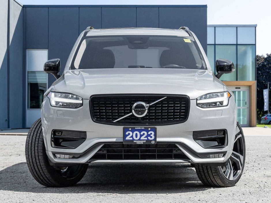 Volvo XC90 Ultimate Dark Theme 2023-1