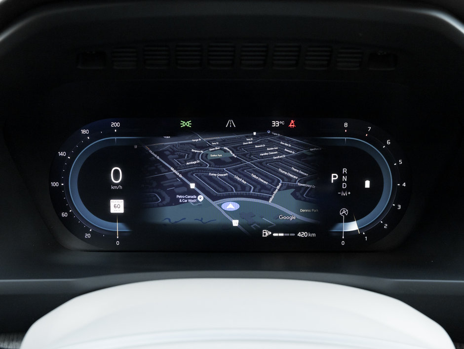 2024 Volvo XC90 B6 AWD Core Bright Theme 7-Seater OFF LEASE  CPO-10