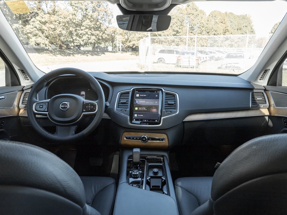 2024 Volvo XC90 B6 AWD Bright Theme 7-Seater  NEARLY NEW  CPO-23