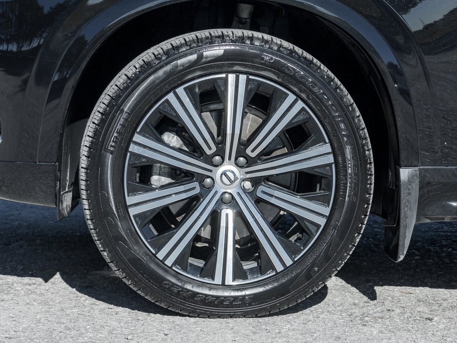 2024 Volvo XC90 B6 AWD Bright Theme 7-Seater  NEARLY NEW  CPO-3