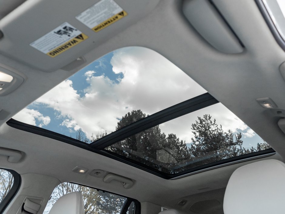 Volvo XC90 B6 AWD Ultimate 7-Seater  MASSAGE SEATS  21 WHEEL 2024-23