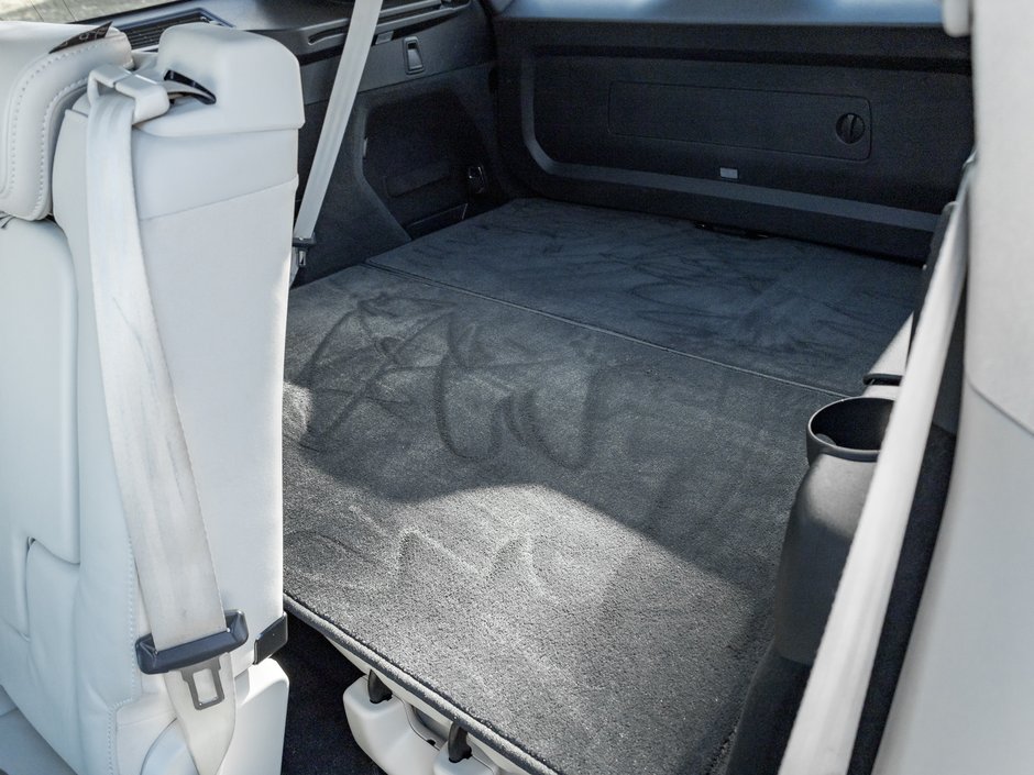 Volvo XC90 B6 AWD Ultimate 7-Seater  MASSAGE SEATS  21 WHEEL 2024-27