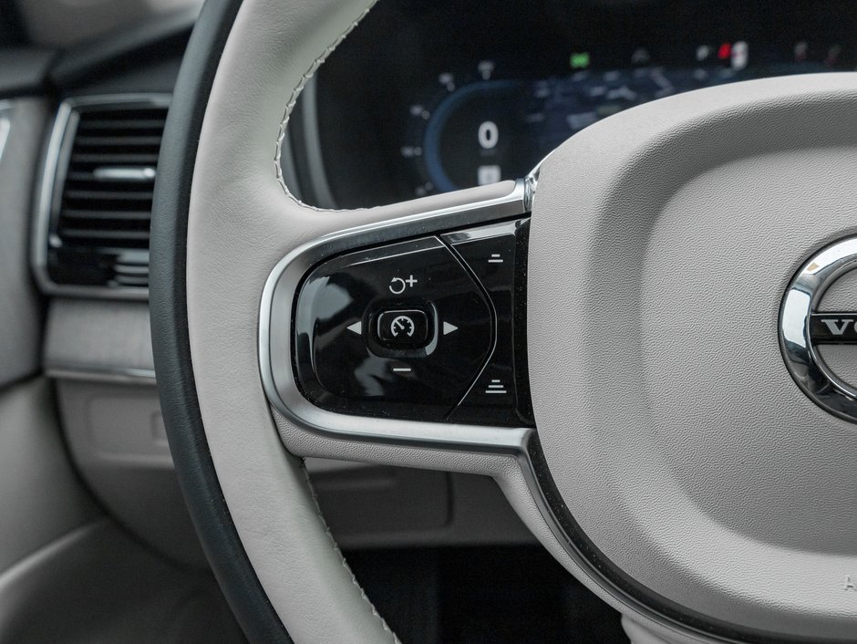 2024 Volvo XC90 B6 AWD Plus 7-Seater  21 ALLOY WHEEL  VOLVO CPO-10