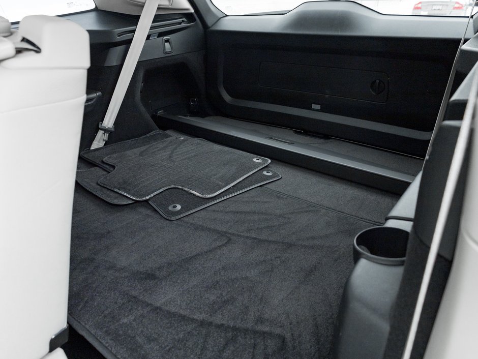 2024 Volvo XC90 B6 AWD Plus 7-Seater  21 ALLOY WHEEL  VOLVO CPO-24