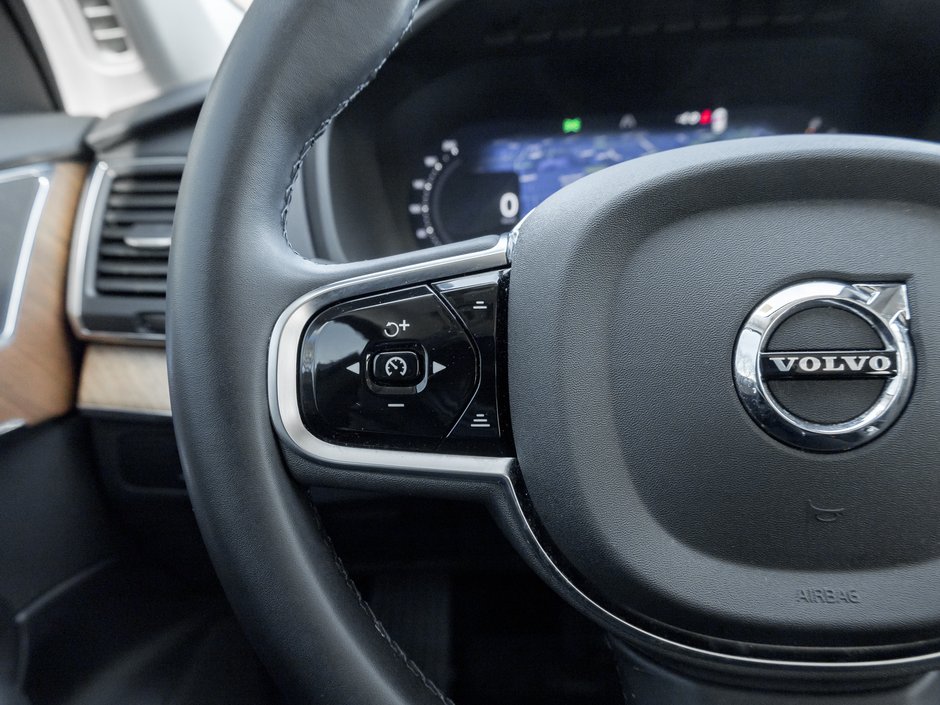 2024 Volvo XC90 B6 AWD 7-Seater  OFF LEASE  LOW MILEAGE  LIKE NEW-8