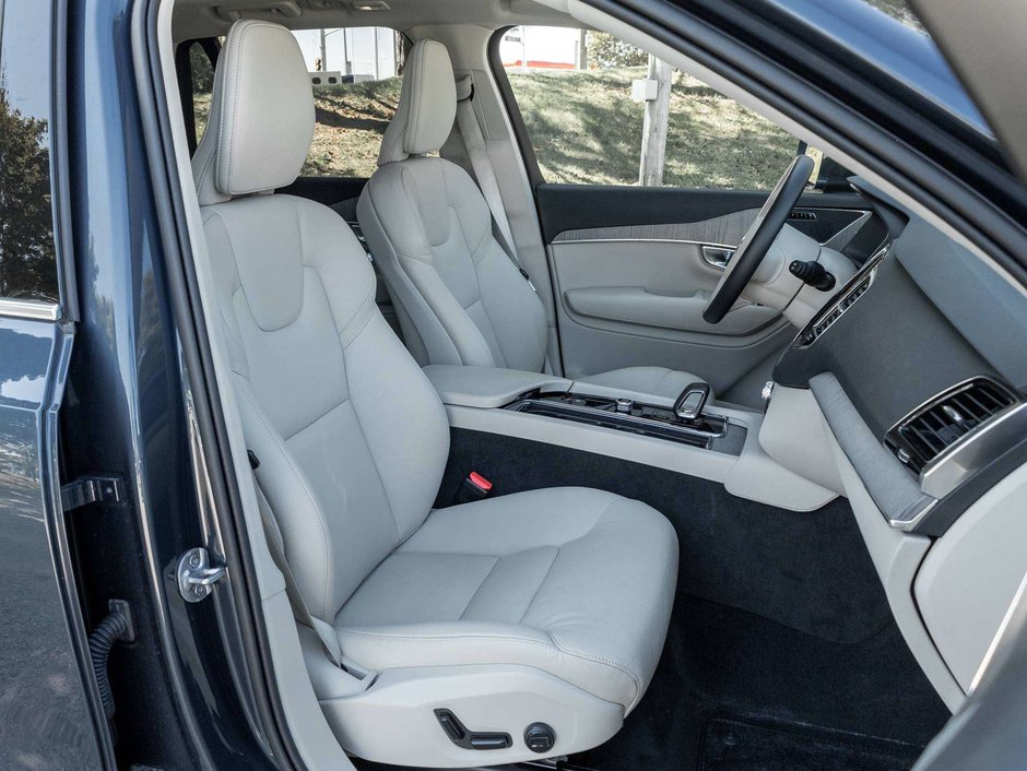 2024 Volvo XC90 Plus Bright Theme-21