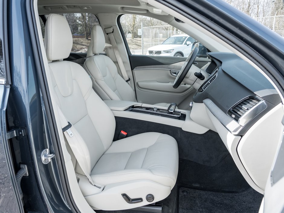 2024 Volvo XC90 B6 AWD PLUS 7-Seater  OFF LEASE  ONE OWNER  CPO-20