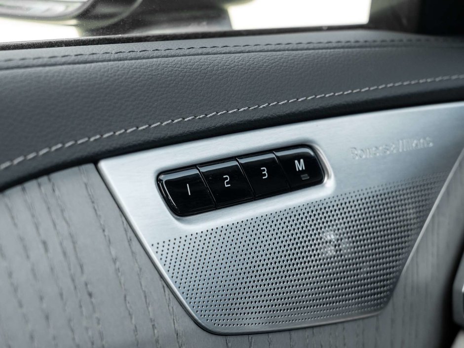 2024 Volvo XC90 Ultimate Bright Theme-14