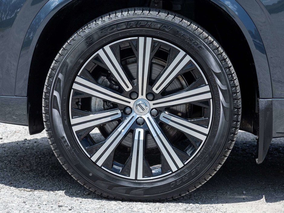 2024 Volvo XC90 Core Bright Theme-3