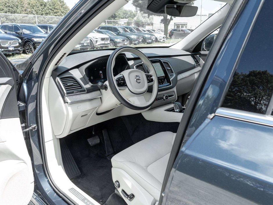 2024 Volvo XC90 Core Bright Theme-6