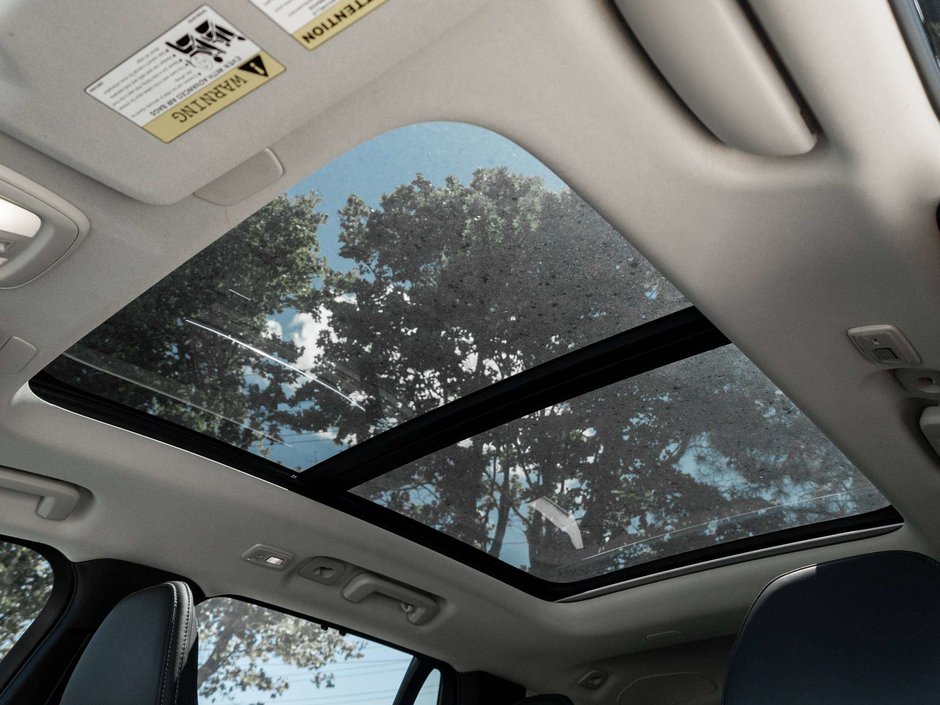 2024 Volvo XC90 Ultimate Bright Theme-23