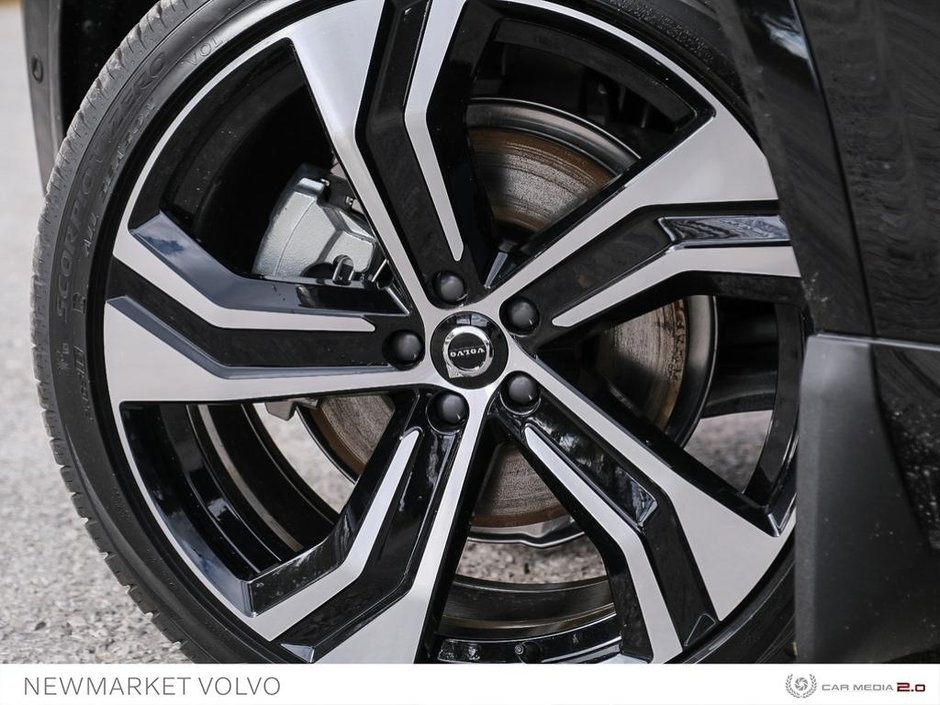 2025 Volvo XC90 B6 AWD Ultra Bright Theme 7-Seater-5