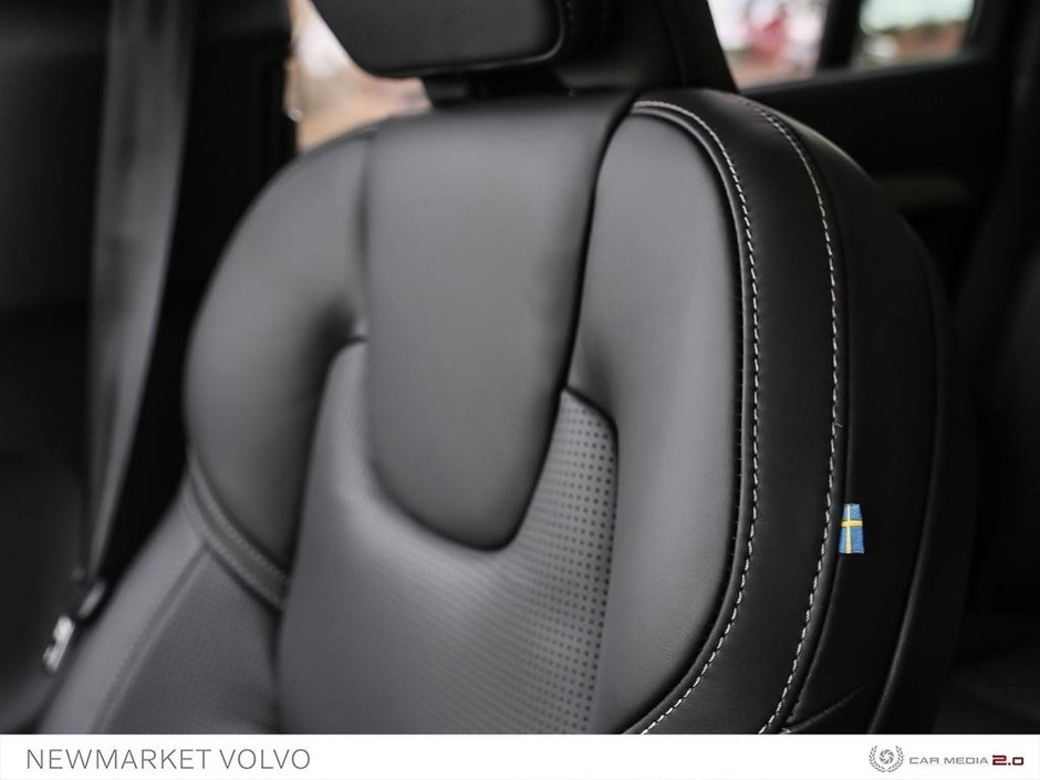 2025 Volvo XC90 B6 AWD Ultra Bright Theme 7-Seater-22