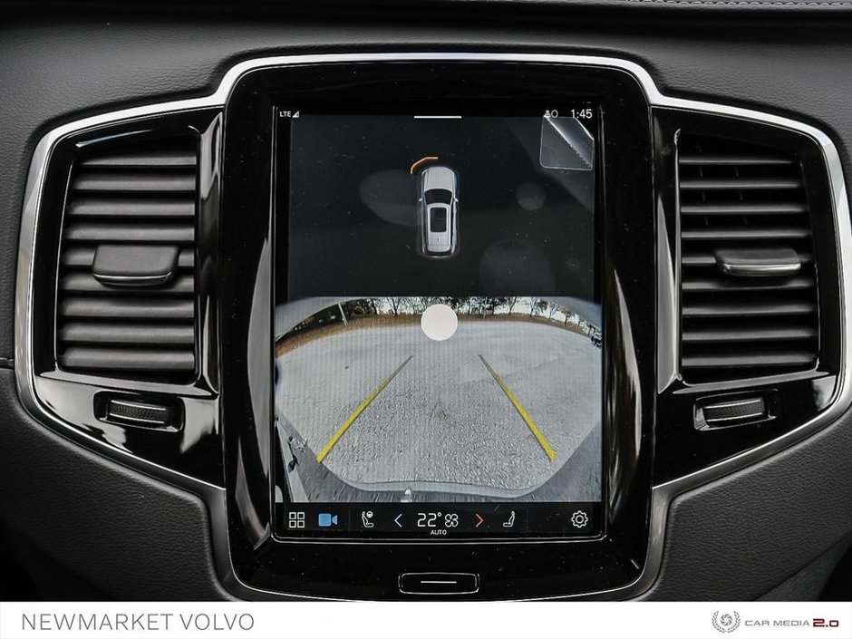2025 Volvo XC90 B6 AWD Ultra Bright Theme 7-Seater-26