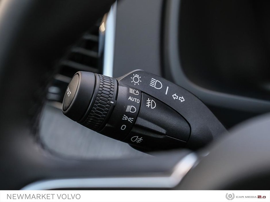 2025 Volvo XC90 B6 AWD Ultra Bright Theme 7-Seater-15