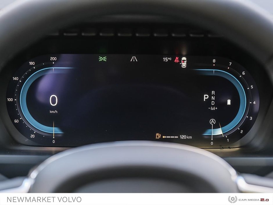 2025 Volvo XC90 B6 AWD Ultra Bright Theme 7-Seater-14