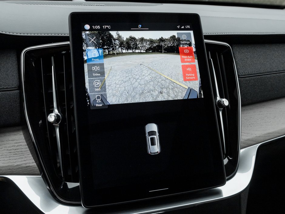 2025 Volvo XC90 2025.5 B6 AWD Plus 7-Seater HARMAN KARDON-12