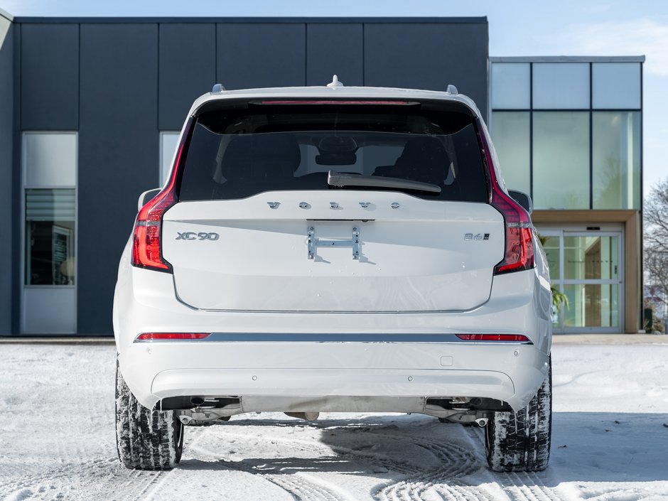 Volvo XC90 2025.5 B6 AWD Core  LOW KM  20 ALLOY WHEELS  CPO 2025-5