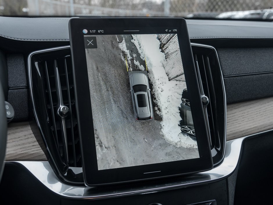 2025 Volvo XC90 2025.5 B6 AWD PLUS <9000km> 21 ALLOY WHEELS CPO-12