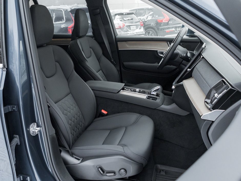 2025 Volvo XC90 2025.5 B6 AWD plus 7-Seater  CPO RATE fr 3.49%*-21