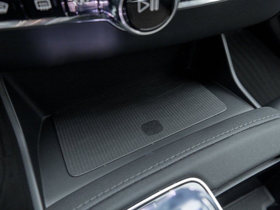 2025 Volvo XC90 2025.5 B6 AWD plus 7-Seater  CPO RATE fr 3.49%*-16