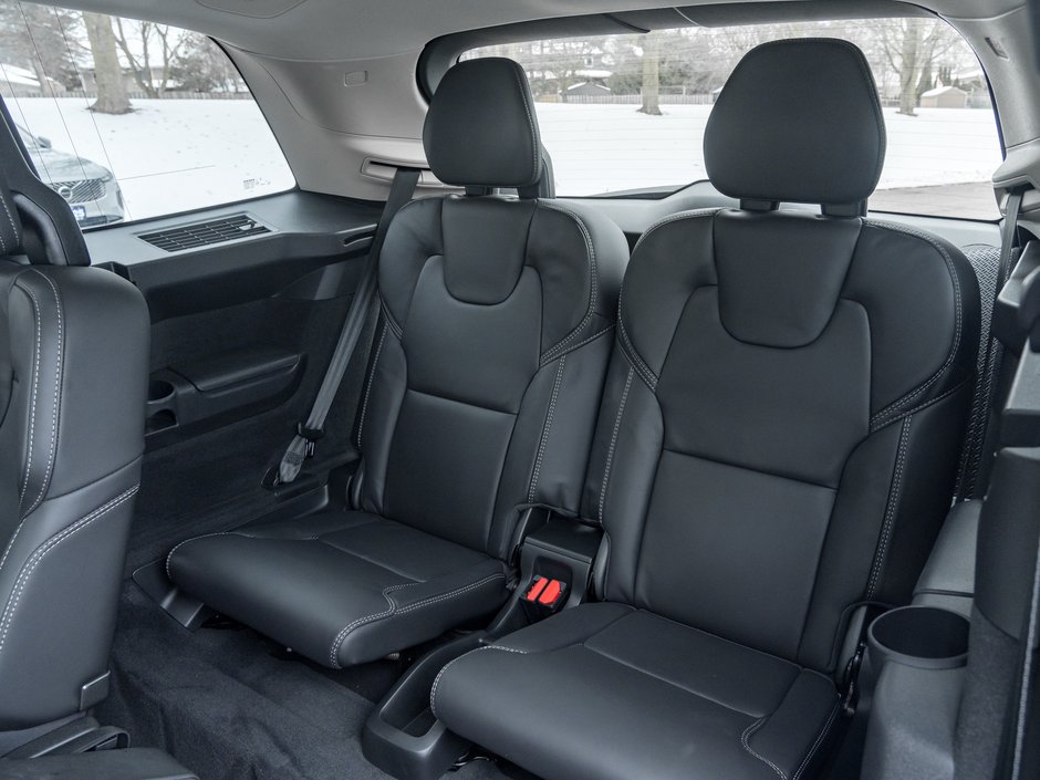 2025 Volvo XC90 2025.5 B6 AWD ULTRA Bright Theme 7-Seater  LOW KM-26