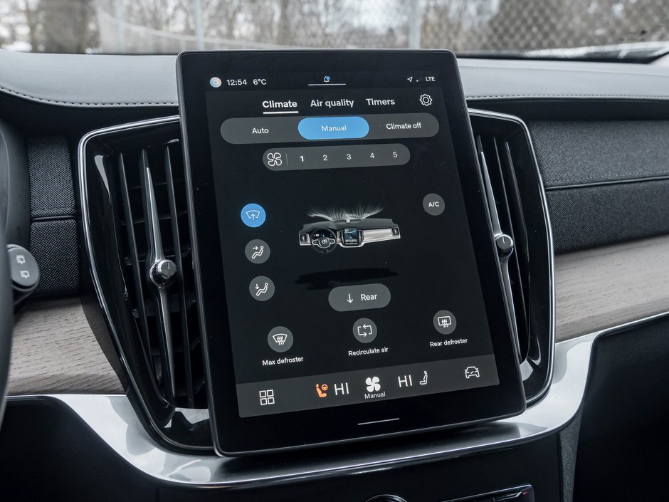 2025 Volvo XC90 2025.5 B6 AWD Plus 7-Seater SUPER LOW KM  LIKE NEW-20