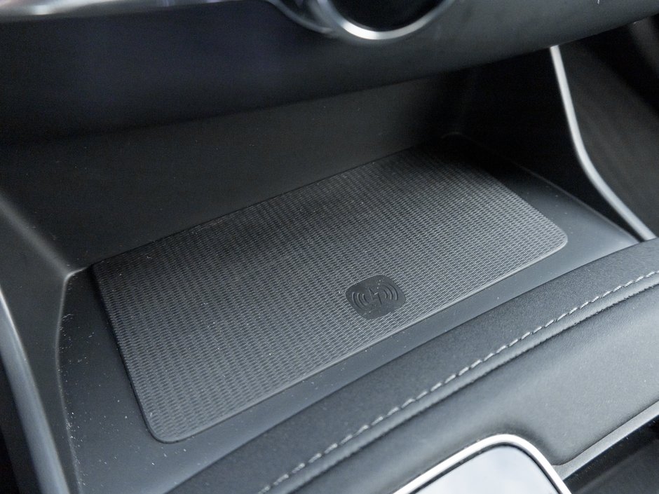 Volvo XC90 2025.5 B6 AWD Plus  VOLVO CPO RATE FROM 3.49%* 2025-19