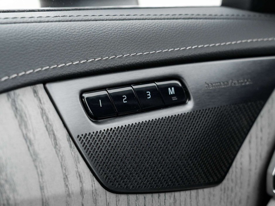 Volvo XC90 ULTRA^Off lease^Volvo CPO Finance Rate 2.99%*-3.99 2025-14