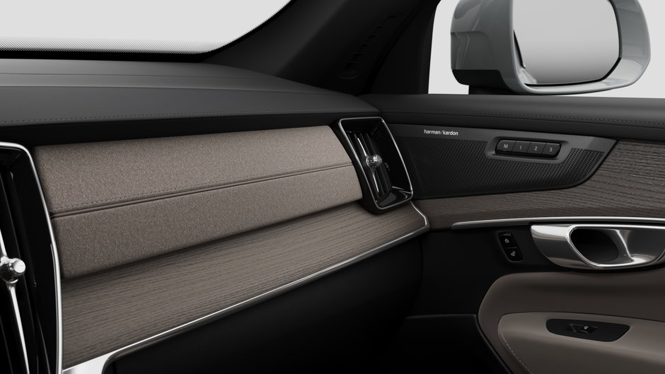 Volvo XC90 B6 AWD Ultra Bright Theme 7-Seater 2026-8