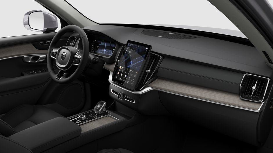 2026 Volvo XC90 B6 AWD Plus Bright Theme 7-Seater-9