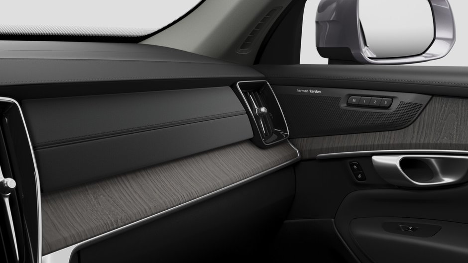 2026 Volvo XC90 B6 AWD Ultra Bright Theme 6-Seater-8